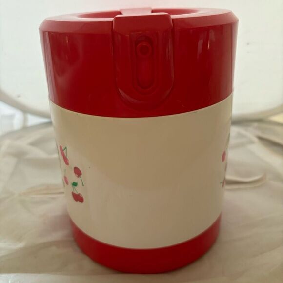 Hello Kitty 1976, 2011 Sanrio Plastic Cherry Design Thermal Container - Picture 5 of 10